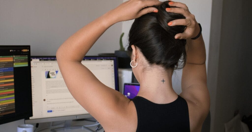 Cervicàlgia oficina · Fisiomove Cerdanyola del Vallès