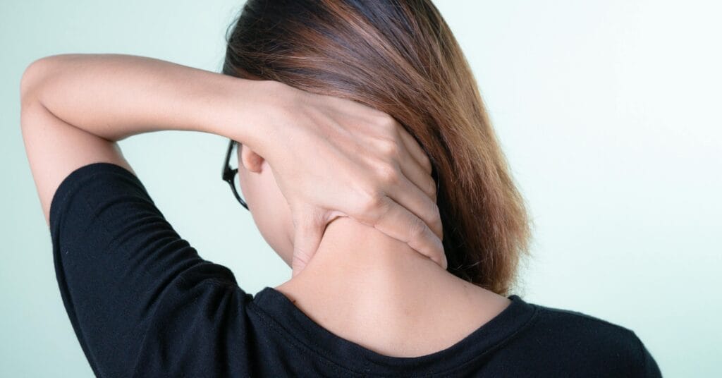 lesiones de espalda y cuello: cervicalgia y dolor de cuello en Fisiomove Cerdanyola del Vallès